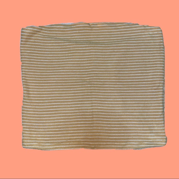 Crop Top - Picture 1 of 2